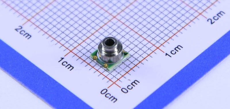 Pressure sensors in devices such as smart bracelets, navigators and walkie talkies